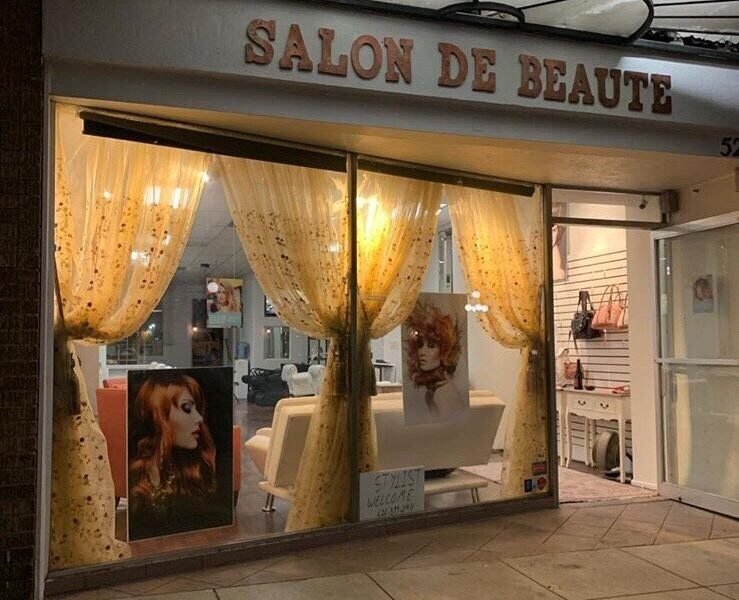 Salon De  Beaute